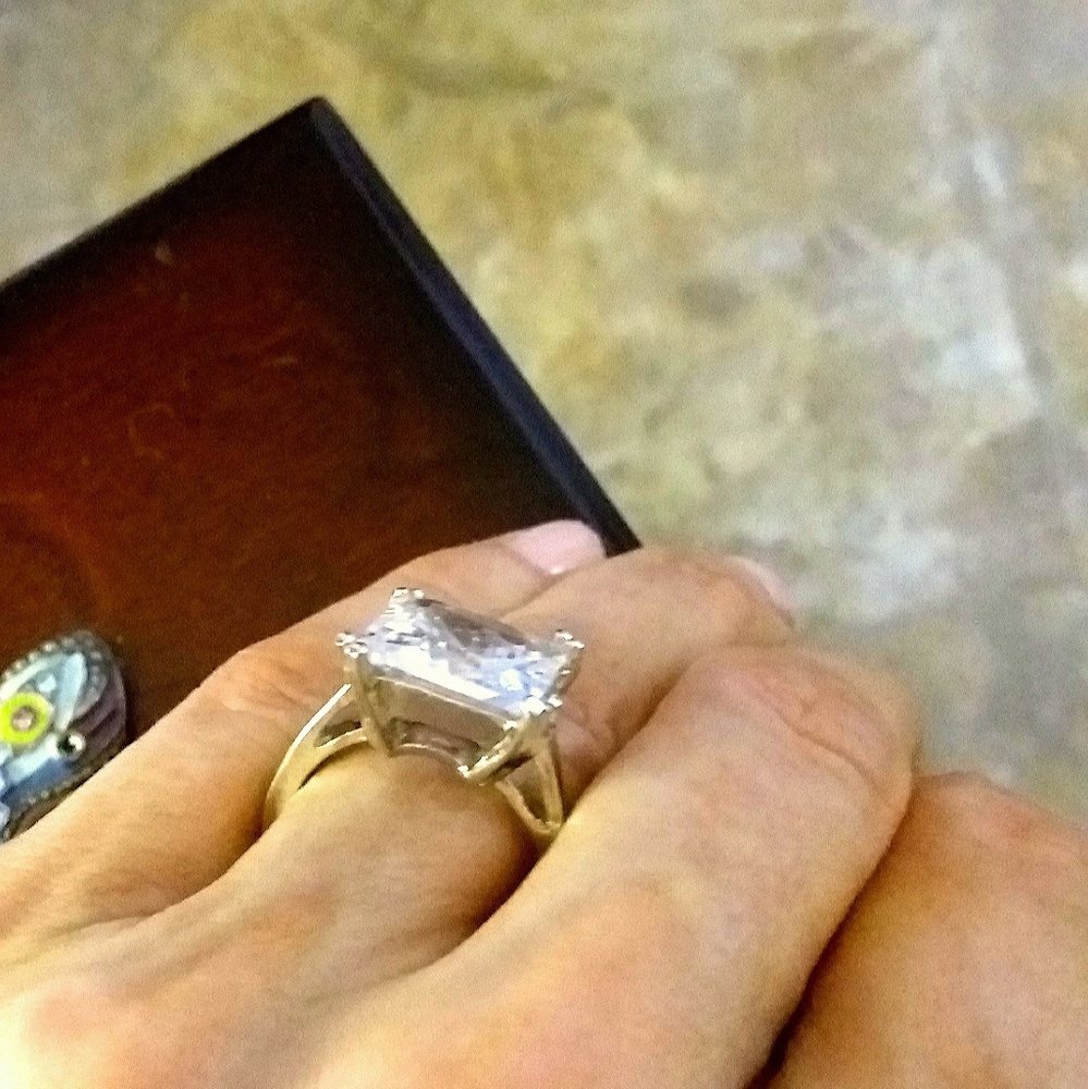 💍9CT PRINCESS CUT DIAMOND IN 8 PRONGS RING💍6,7,8 - Picture 7 of 7